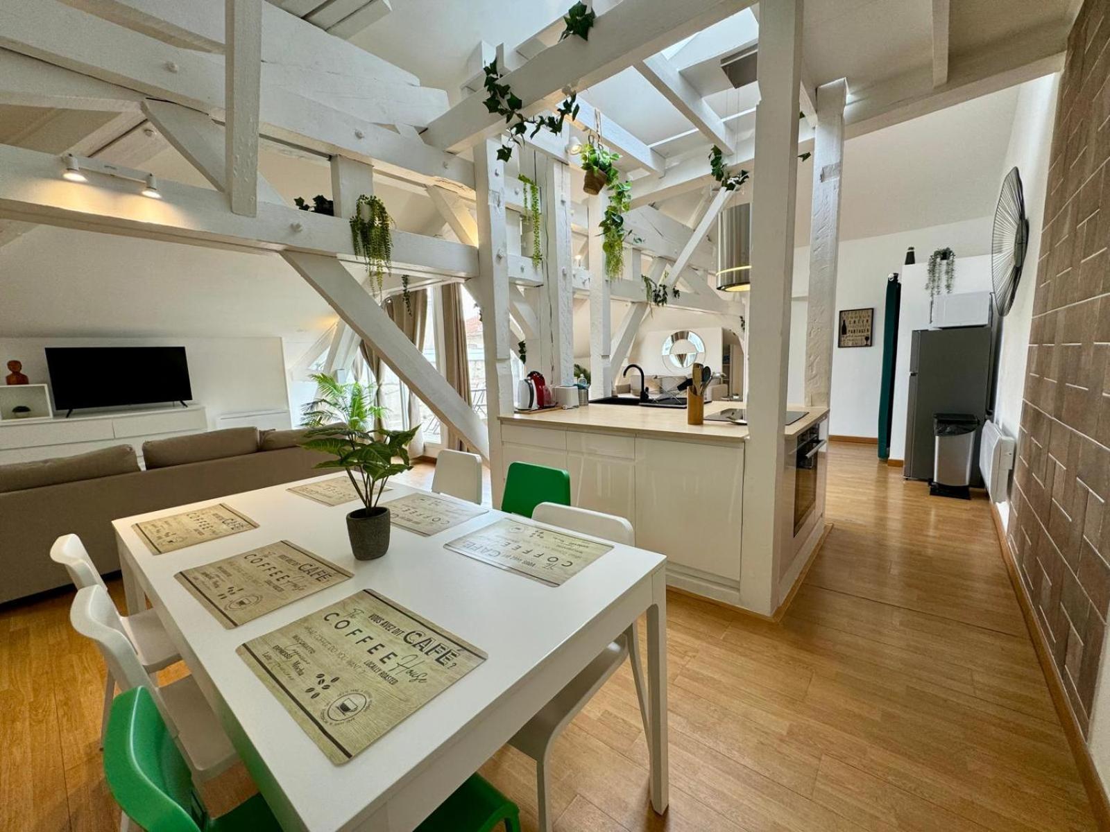Loft D'Exception Coeur De Ville Beziers Exterior photo